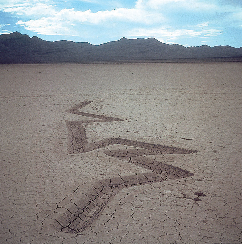 F_Michael-Heizer,-Rift-1,-1968-at-Jean-Dry-Lake,-Nevada